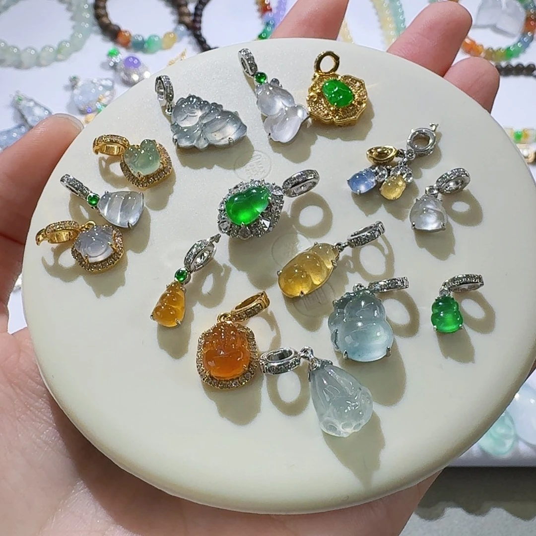 翡翠颈饰18K金镶嵌多样性发其一（展示图，勿拍，可选）