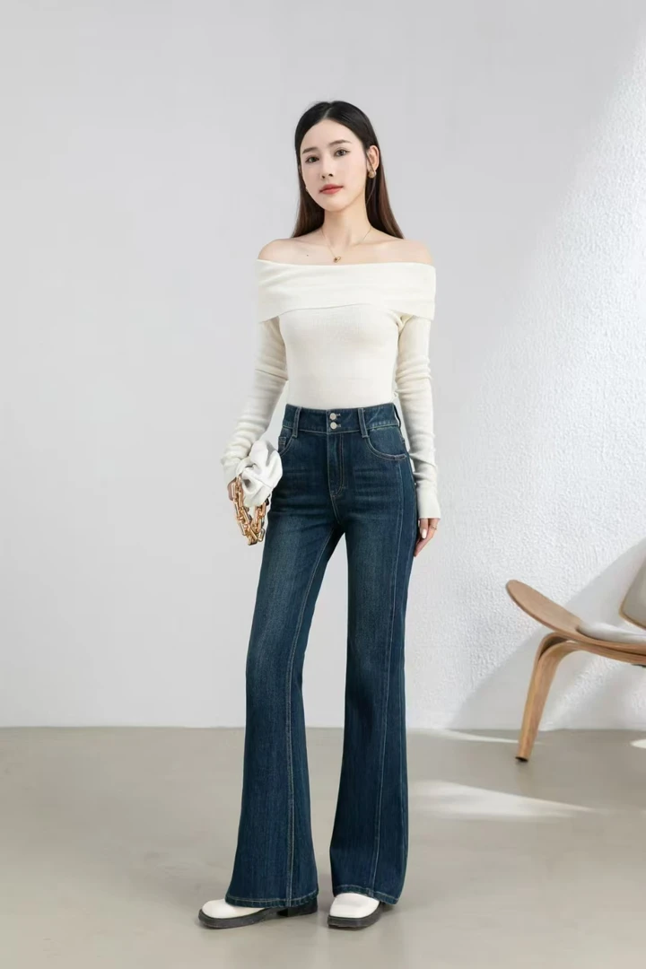 2025秋季女士微喇牛仔裤3516弹力微喇裤高腰简约微喇裤显瘦通勤