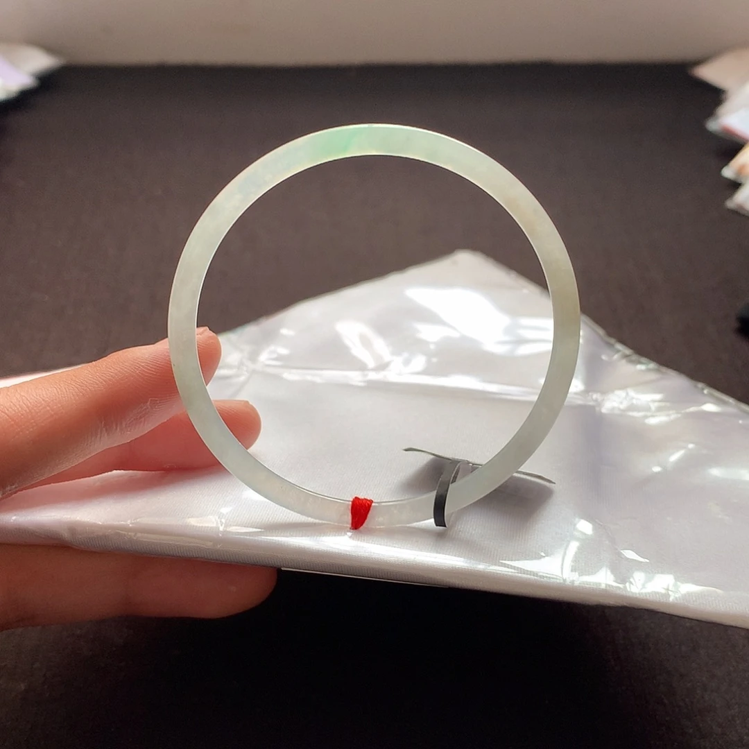 翡翠未镶嵌手镯57