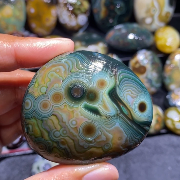 未镶嵌玛瑙/玉髓珠宝奇石