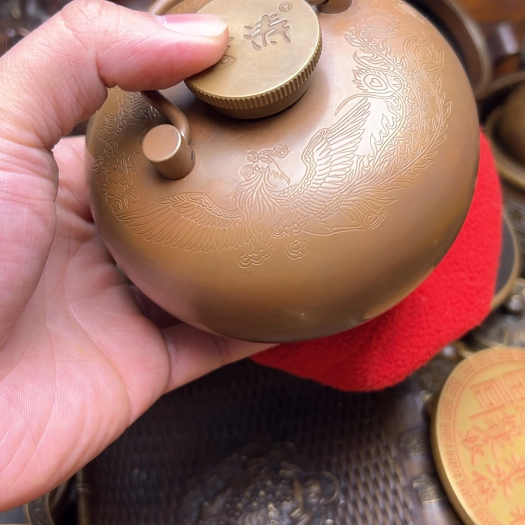 精美铜器点击下单