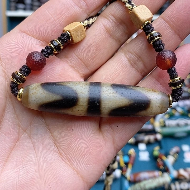 玛瑙/玉髓颈饰合金季*