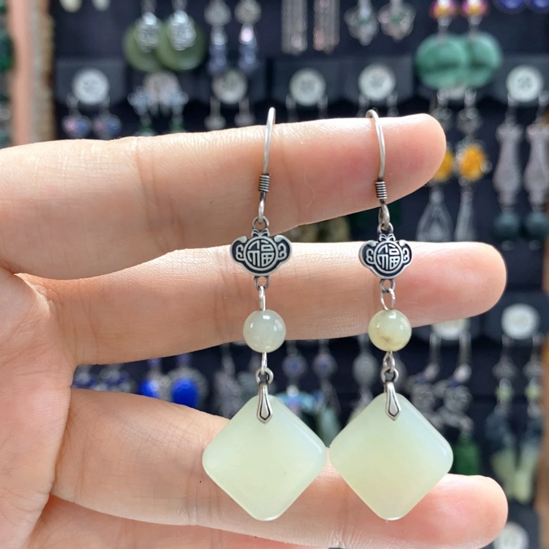 和田玉银S925镶嵌耳饰