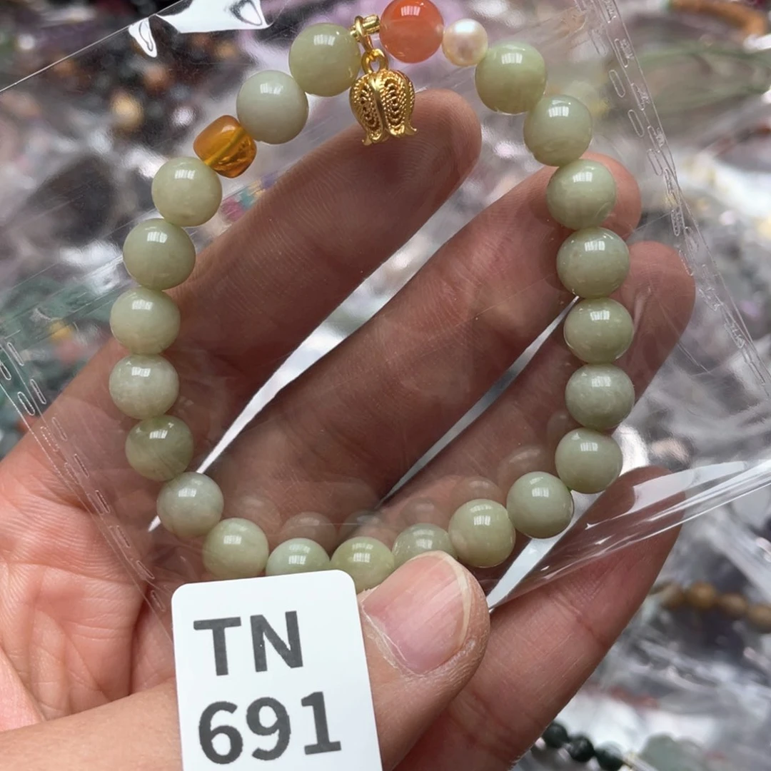 水晶多样性发一只未镶嵌