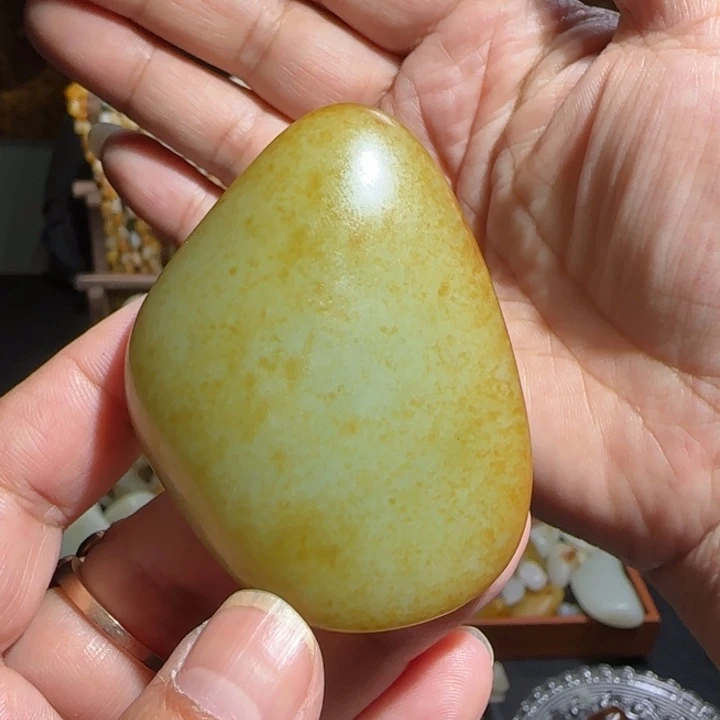 和田玉把件未镶嵌81.1克