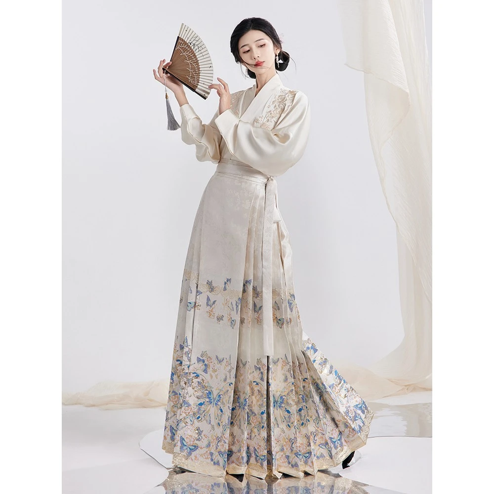 锦华司汉服【庄周梦蝶】原创女重工刺绣织金马面裙绣花飞机袖秋冬