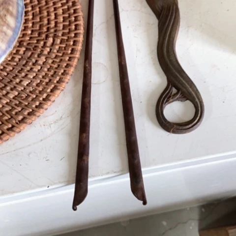 树*茶具火筷的制作工艺非常精细