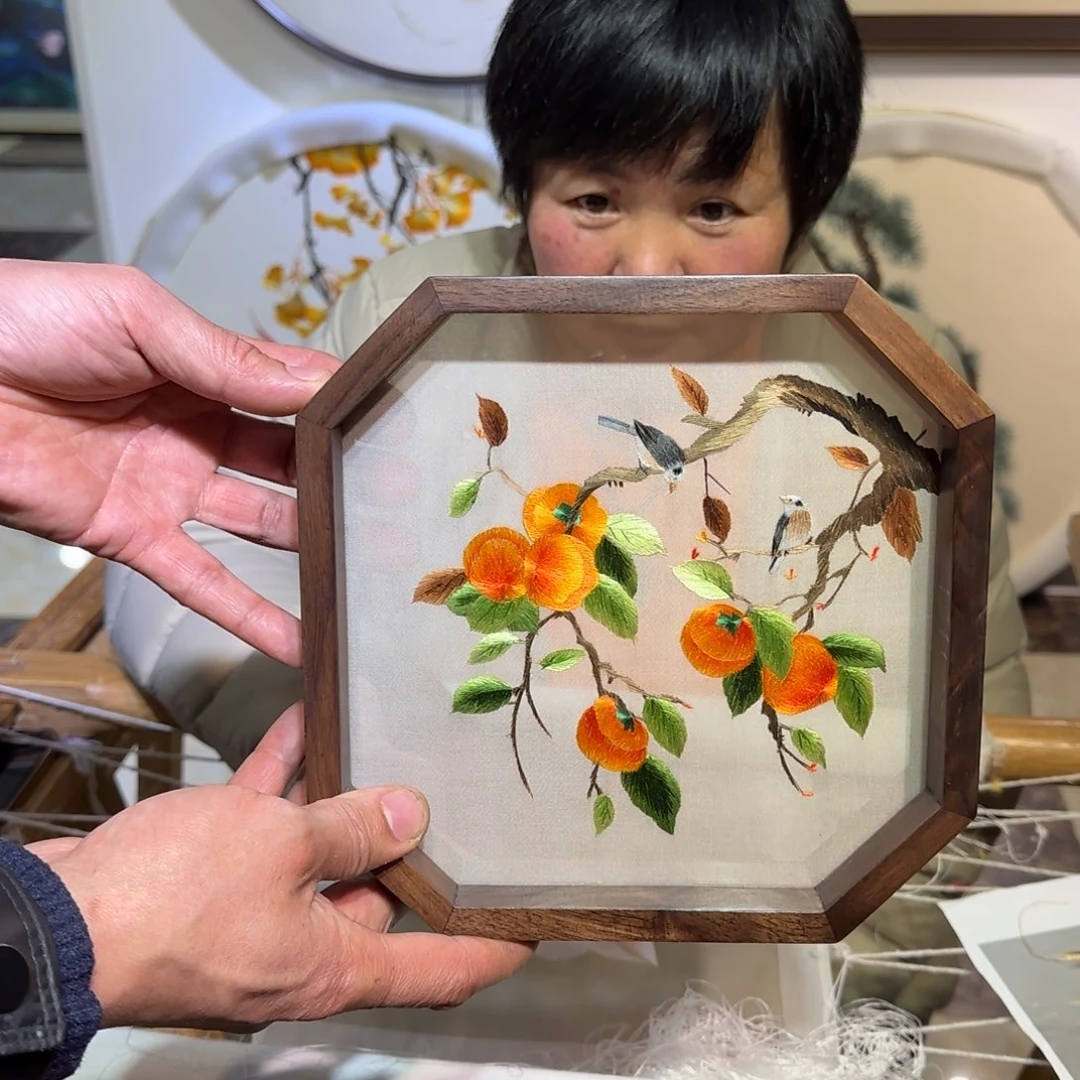 刺绣刺绣工艺精湛