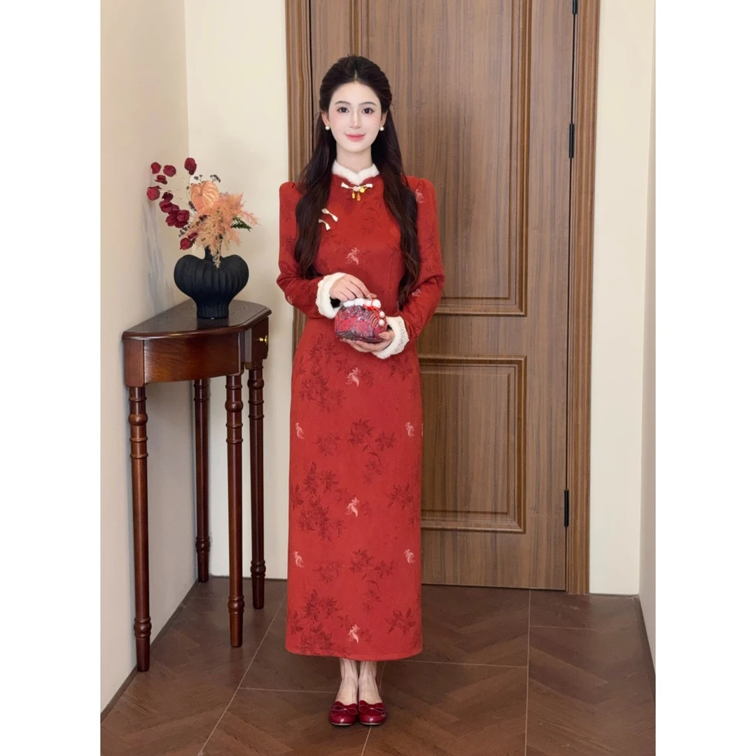 LiLi李李家【小锦鲤】新中式锦鲤麂皮绒红色旗袍连衣裙XMZH10094
