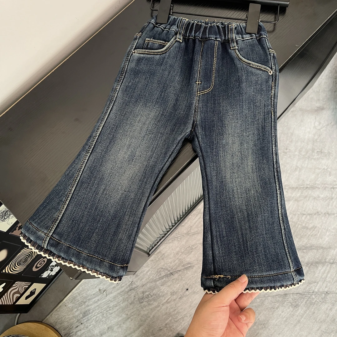 女童牛仔裤冬款2025新款加绒款洋气修身儿童长裤冬装女孩微喇裤子