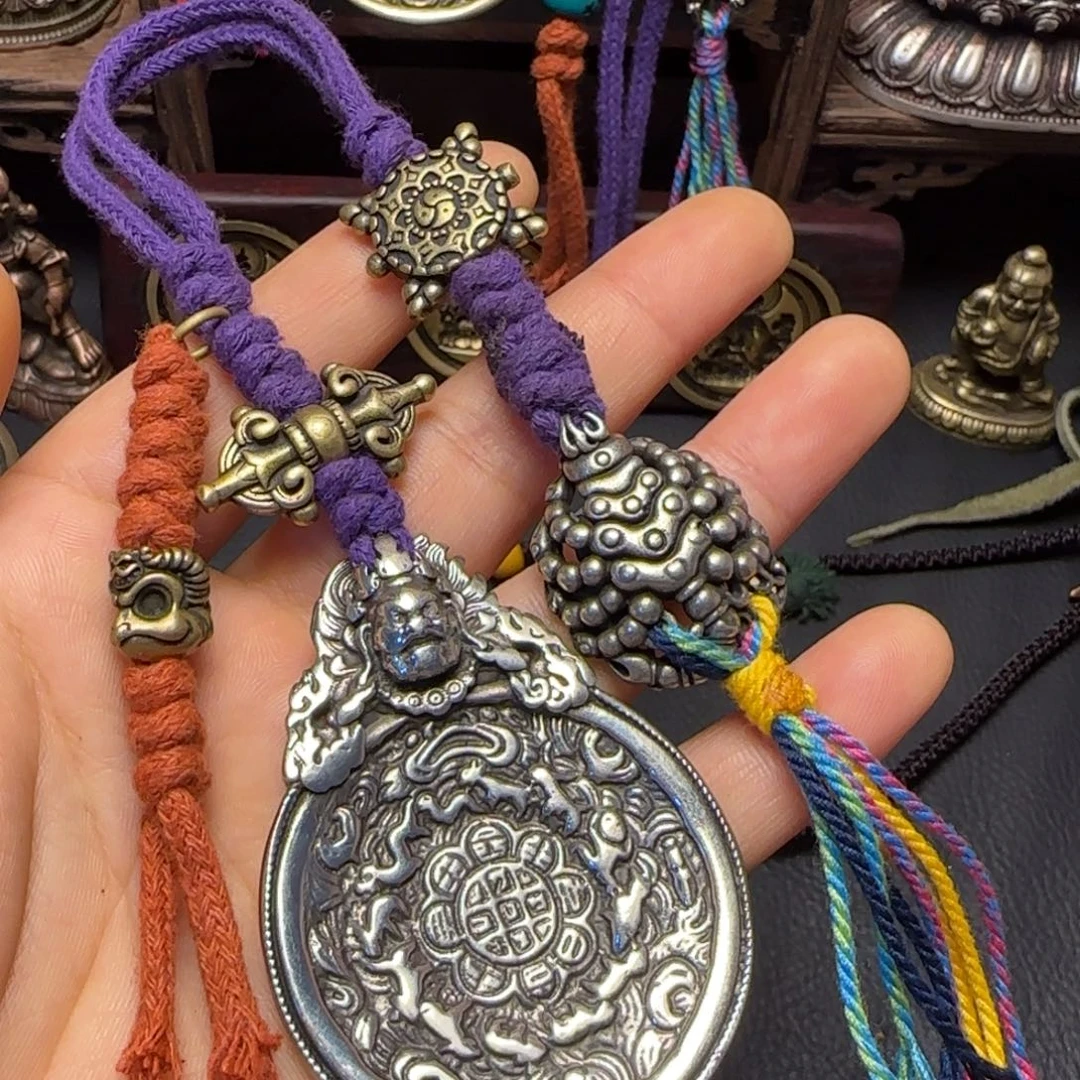 W***n泥塑藏传牌子……藏传牌子