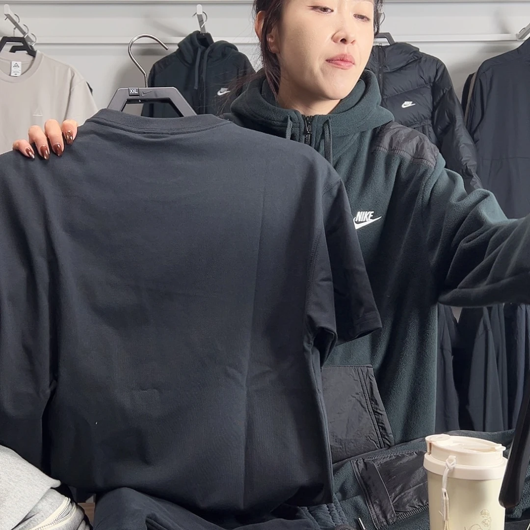 1816黑色短袖S码110-130斤不退换