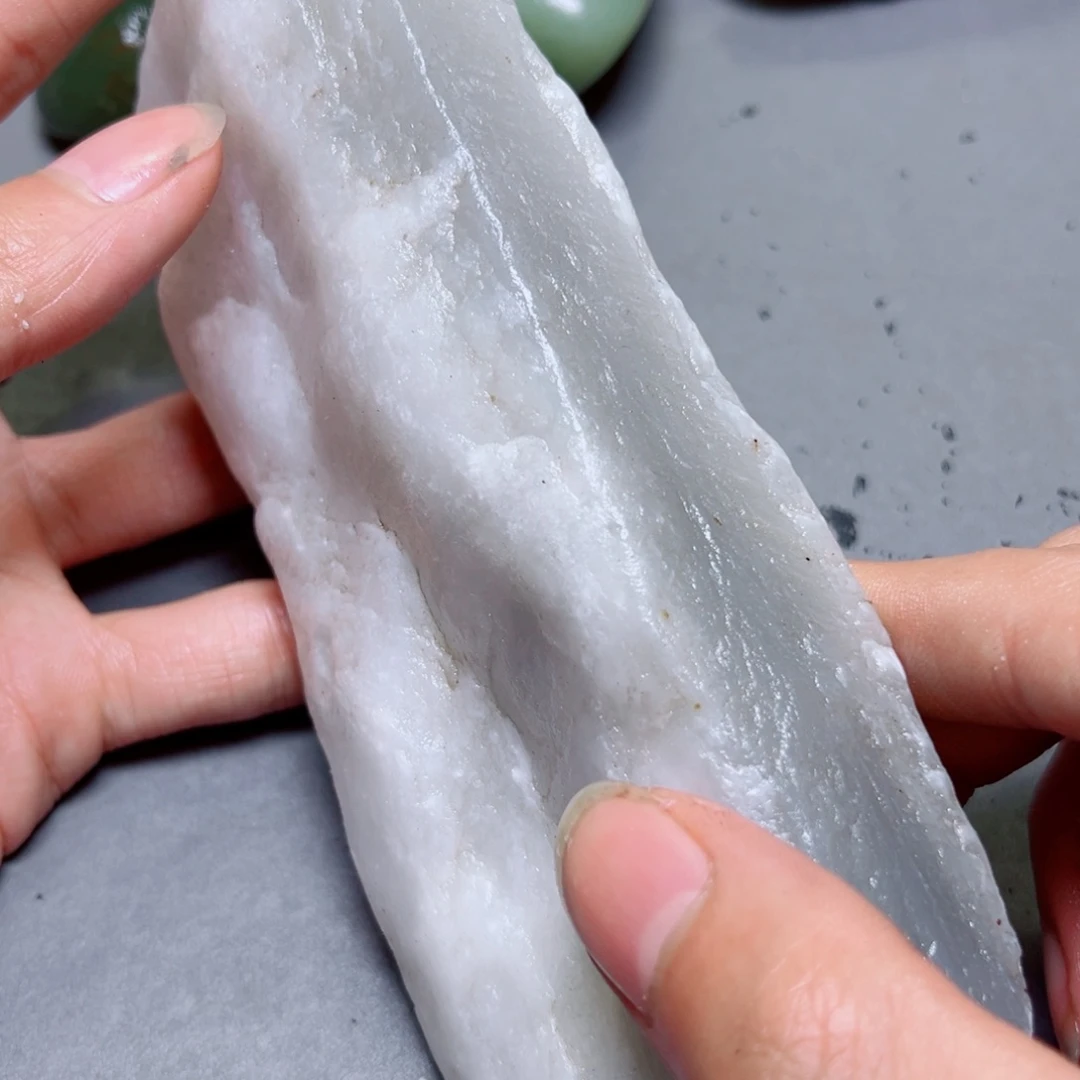 和田玉未镶嵌珠宝奇石