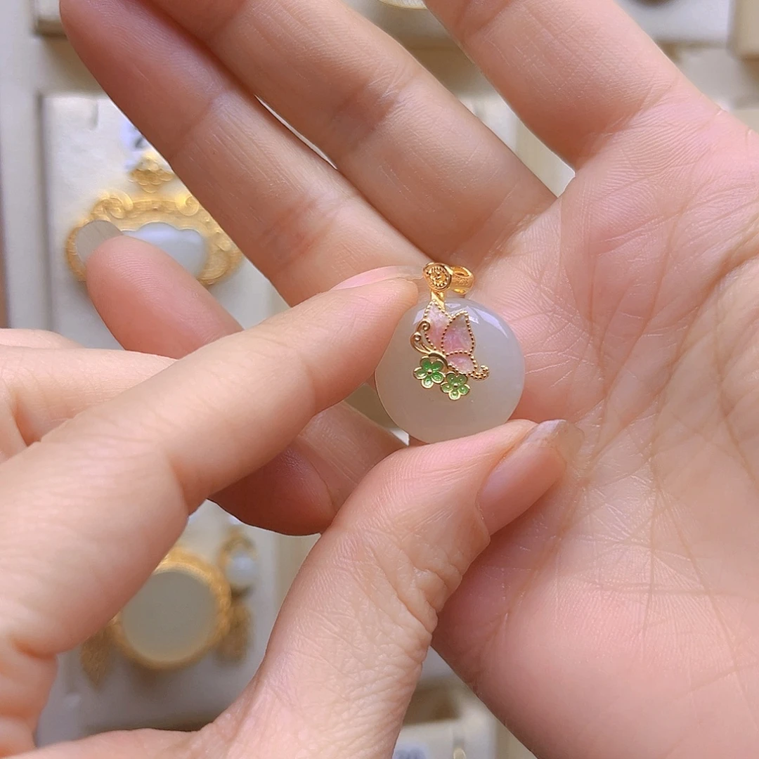 和田玉银S925镀金镶嵌颈饰