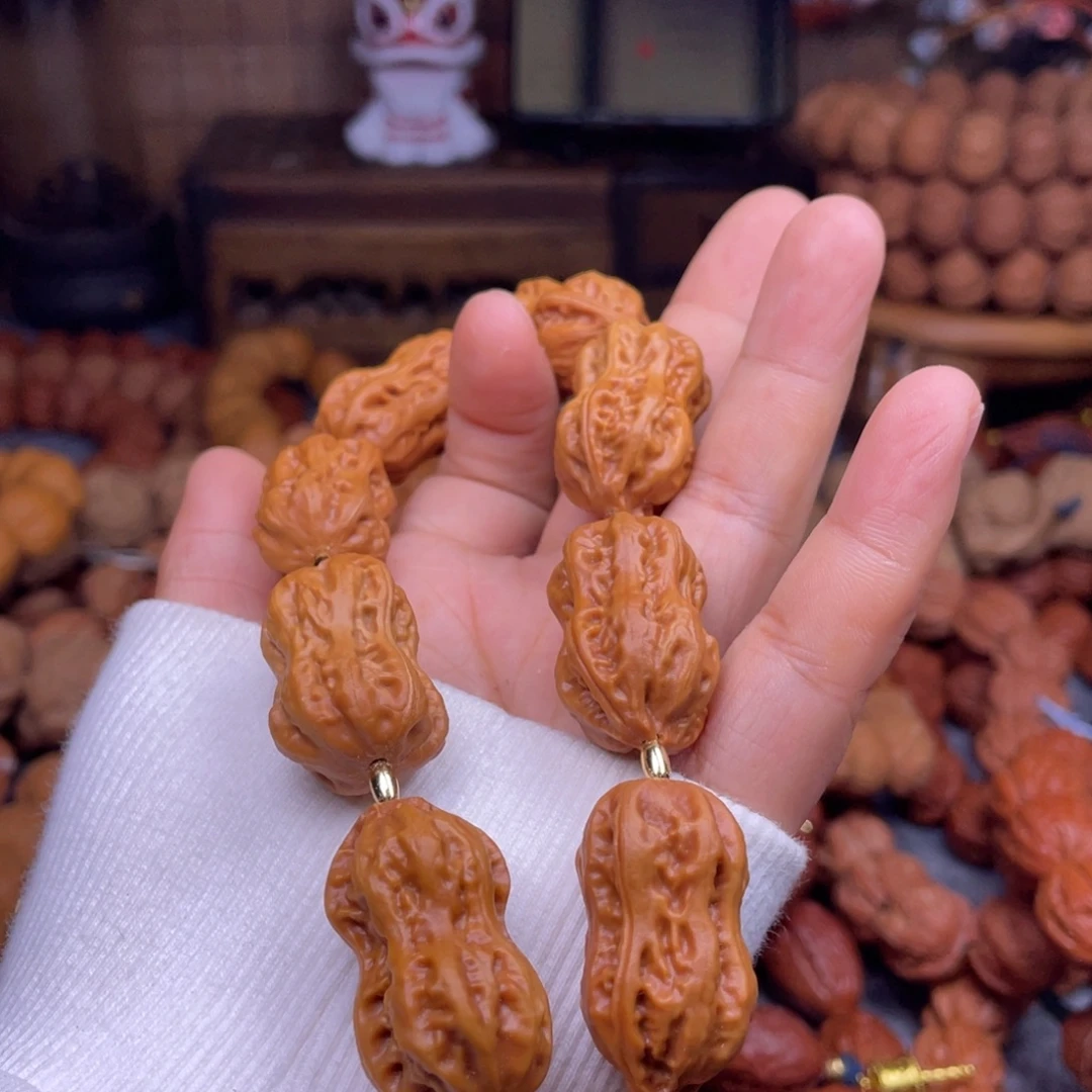 爱***！文玩核桃吊坠花生