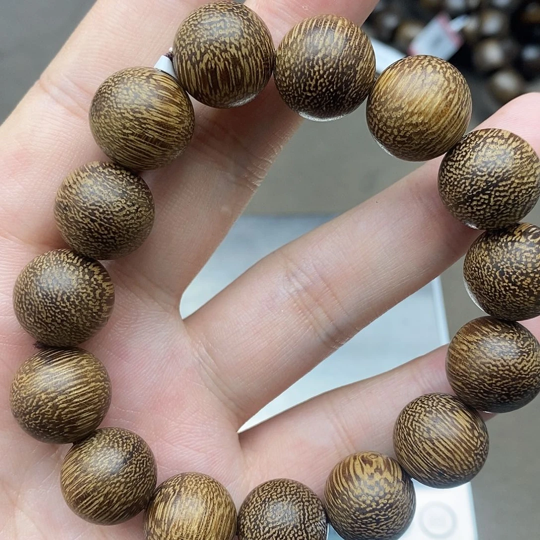 沉香碎屑沉香越南芽庄白奇楠8号