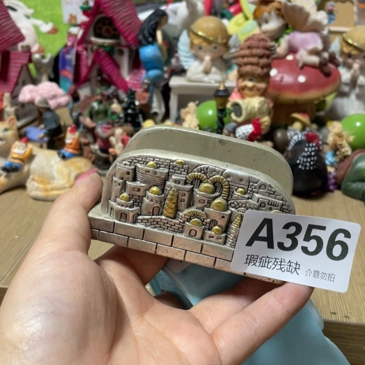 N***7摆件孤品老货微瑕瓷