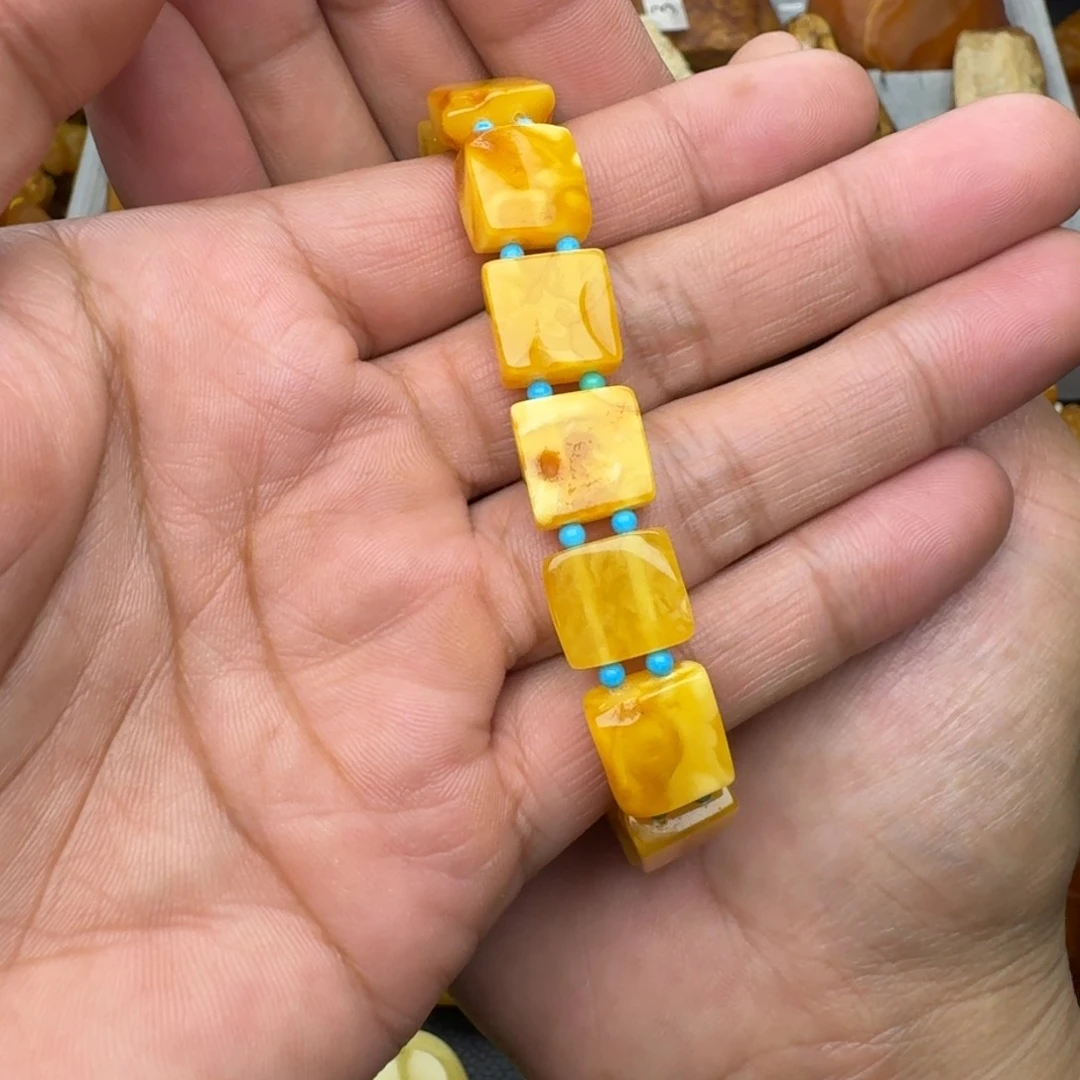 未镶嵌琥珀裸石天然蜜蜡