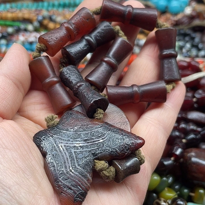 玛瑙/玉髓未镶嵌颈饰