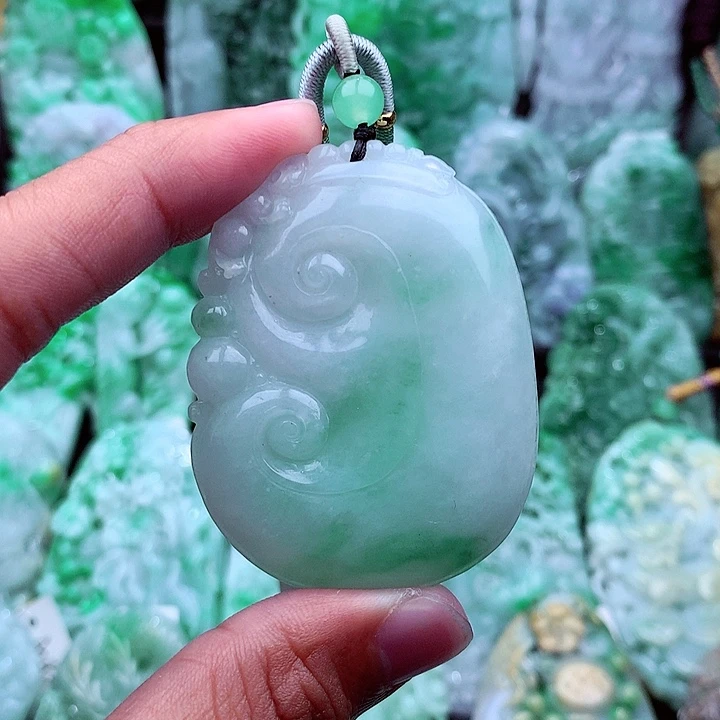 翡翠吊坠(不含链)未镶嵌世****琼