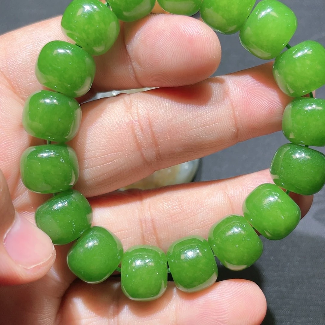 透闪石质玉未镶嵌手链