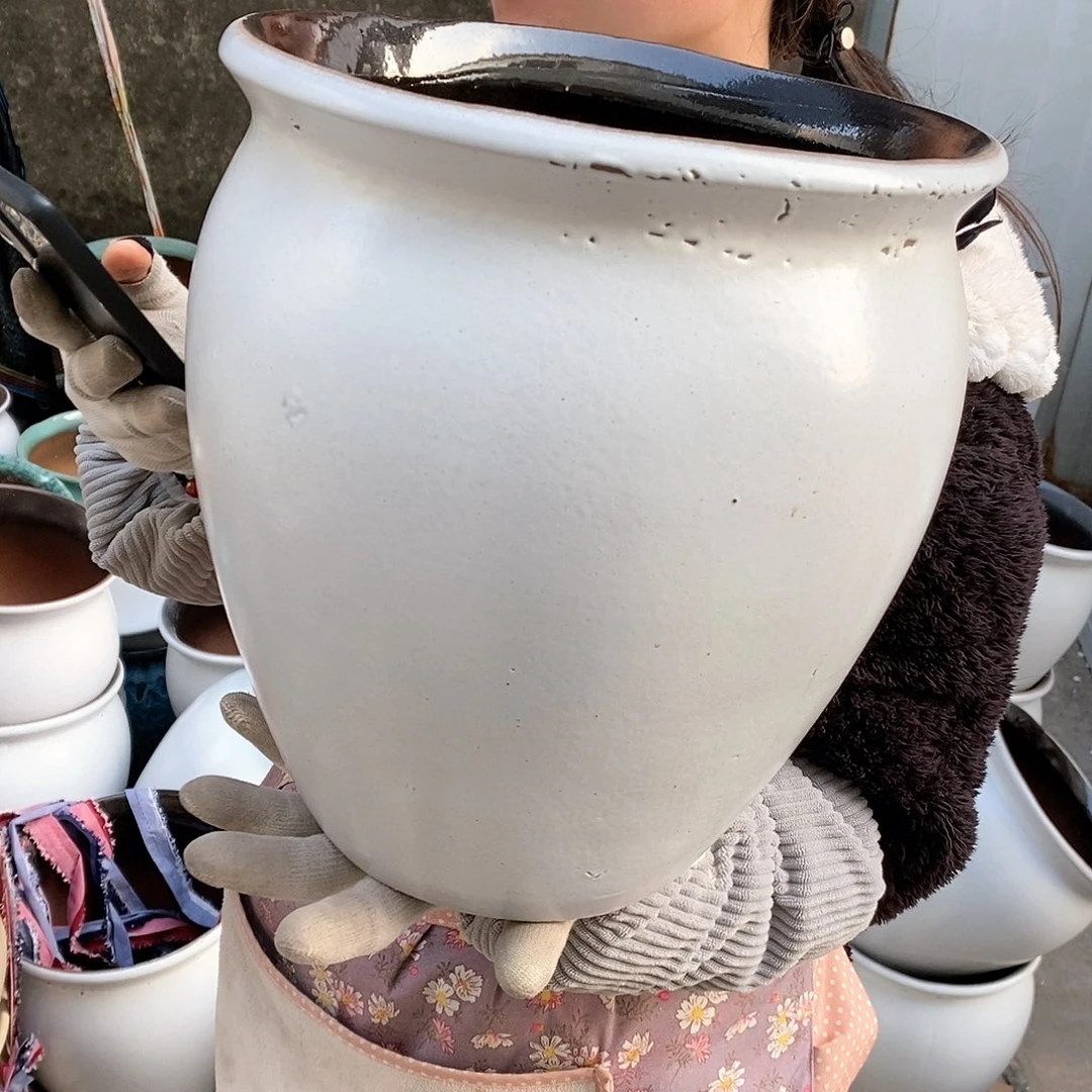 紫砂花盆瑕疵口27高30