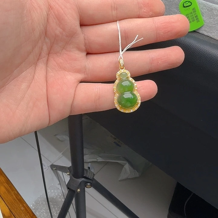 和田玉（碧玉）银S925镀金镶嵌颈饰