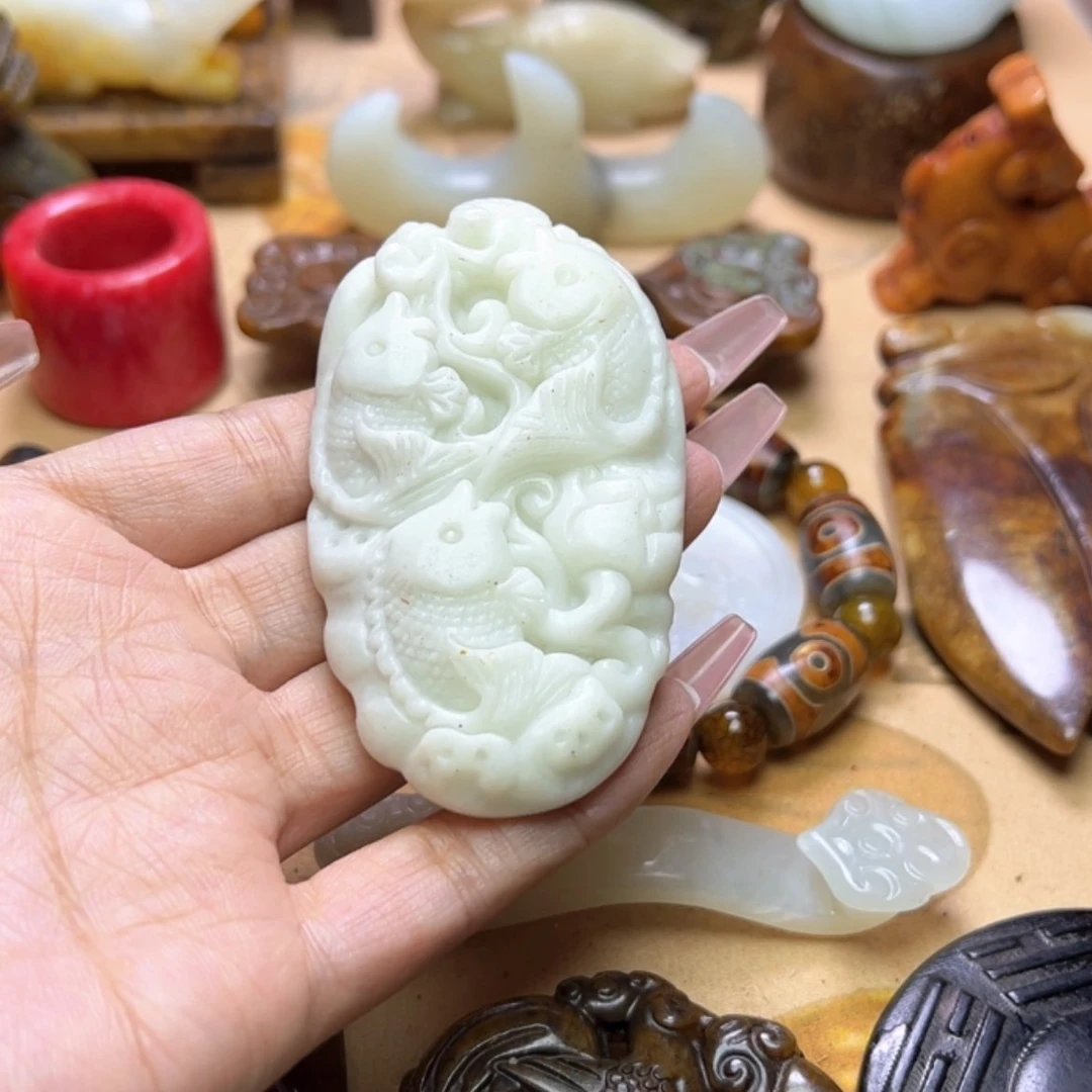 【闪购商品】蛇纹石玉颈饰未镶嵌