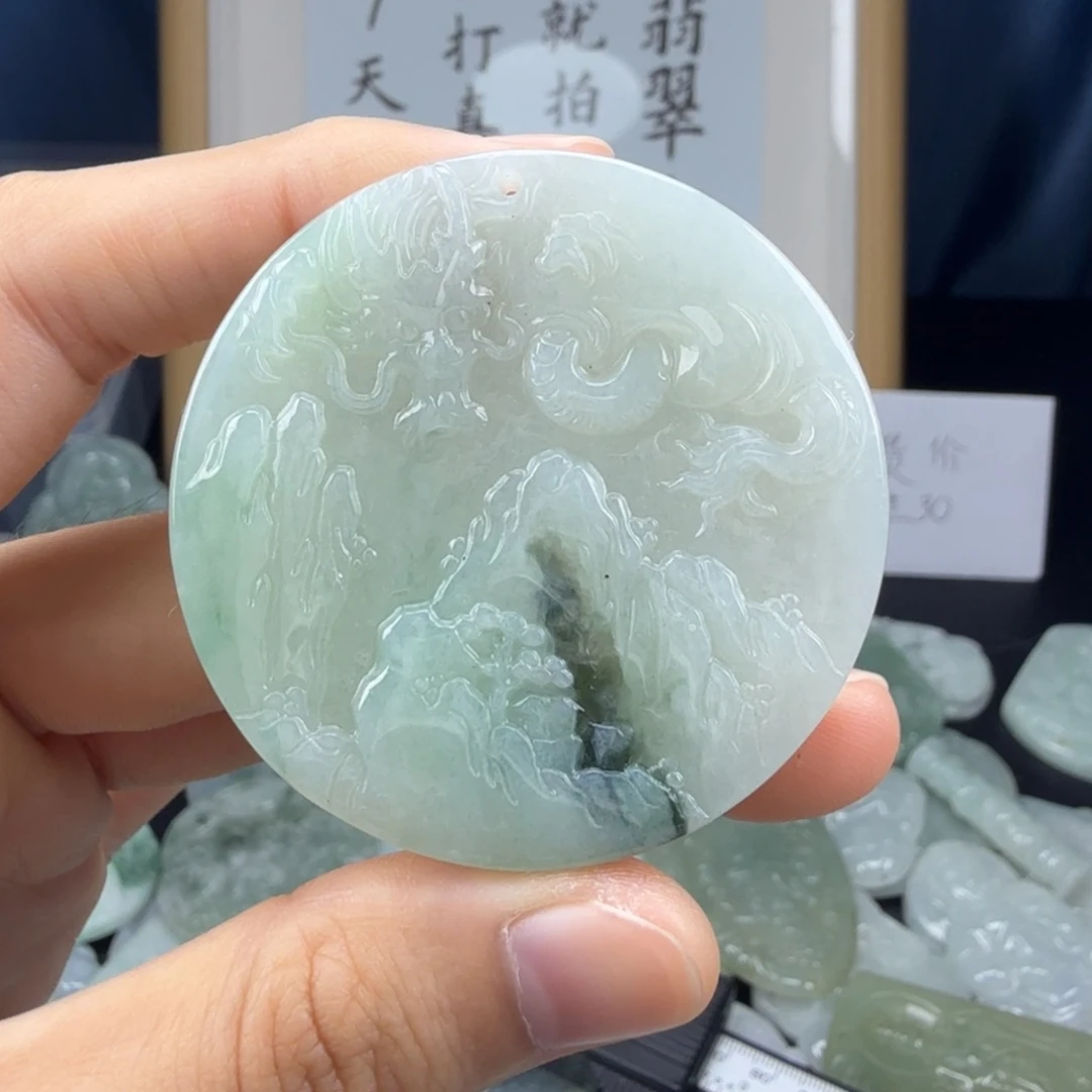 颈饰未镶嵌翡翠翡翠