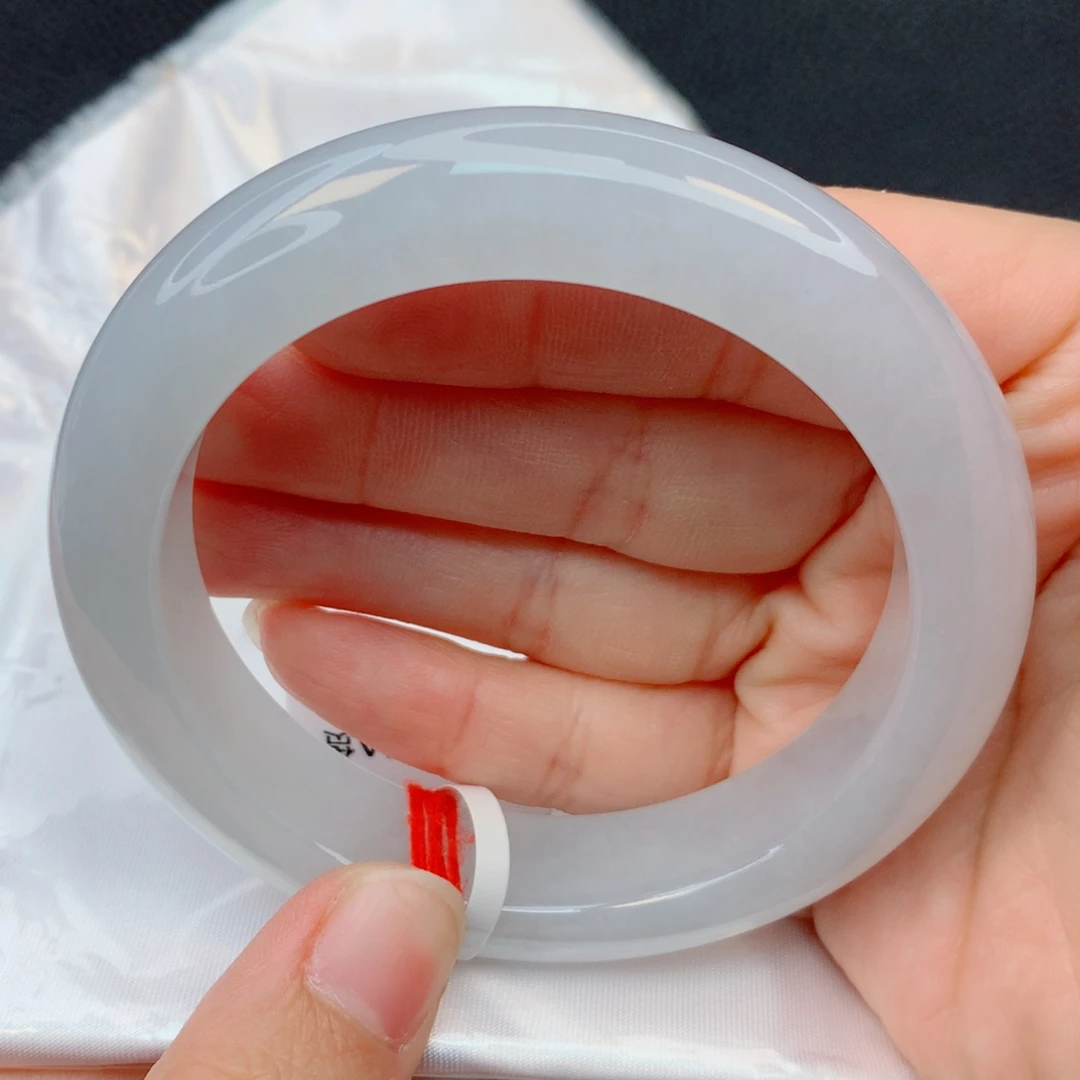 翡翠未镶嵌手镯55-56糯冰白月光