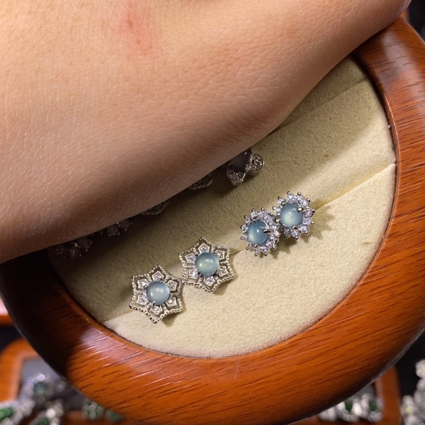 【闪购商品】翡翠颈饰未镶嵌诚*天然