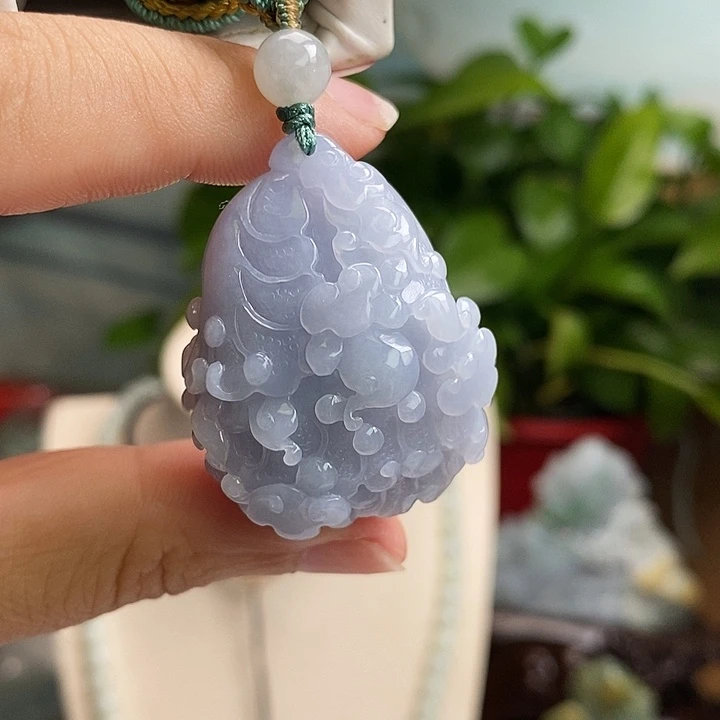 翡翠未镶嵌颈饰紫色白菜