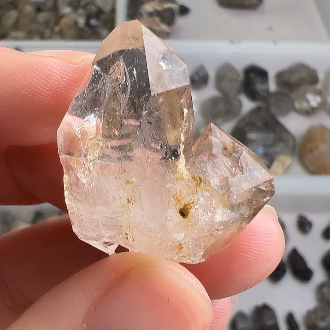 水晶未镶嵌珠宝半成品5