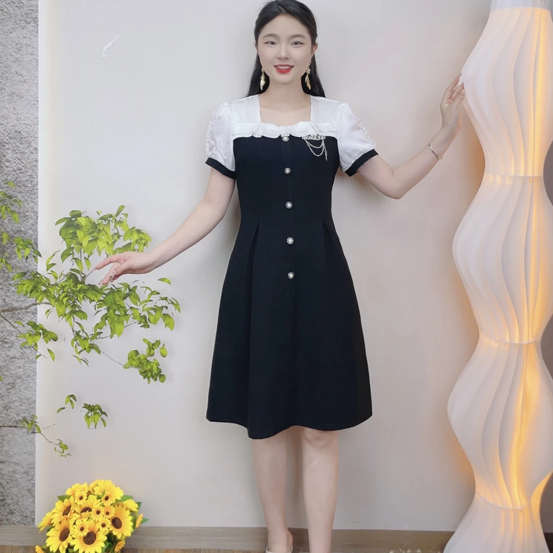 2025年夏季新款修身显瘦时尚气质减龄年轻妈妈法式洋气连衣裙