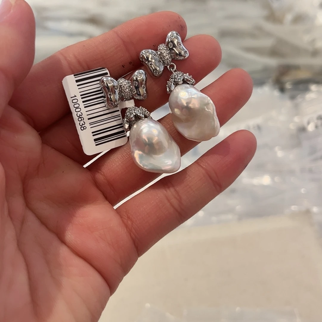 淡水珍珠耳饰合金