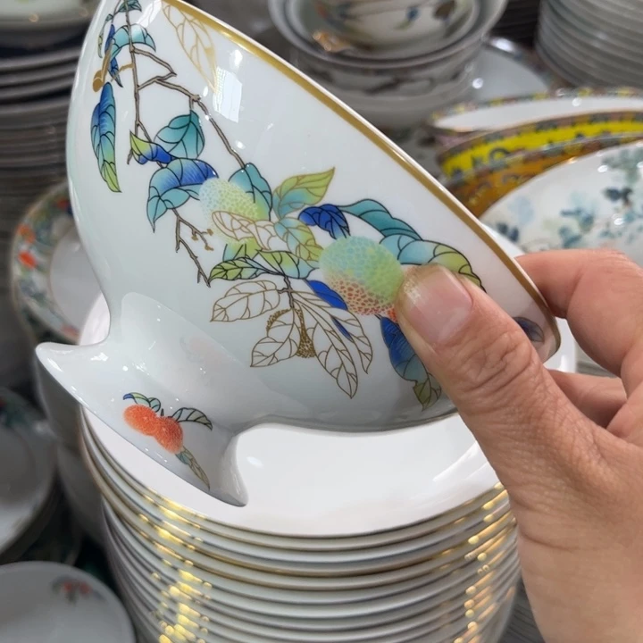 瓷片荔枝六寸面碗两个