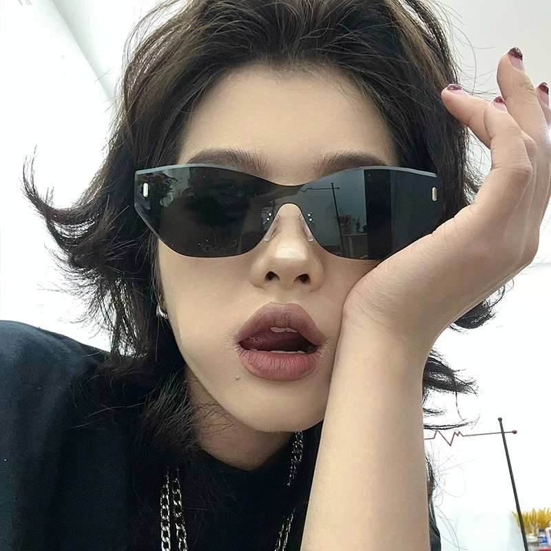 无框连体猫眼墨镜欧美风潮流太阳镜女方圆脸显瘦遮阳眼镜