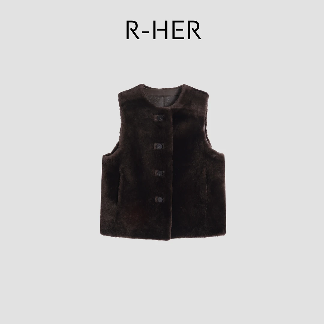 R-HER“晚风过境”圆领羊皮毛一体加厚显瘦保暖坎肩马甲RP5NC5347