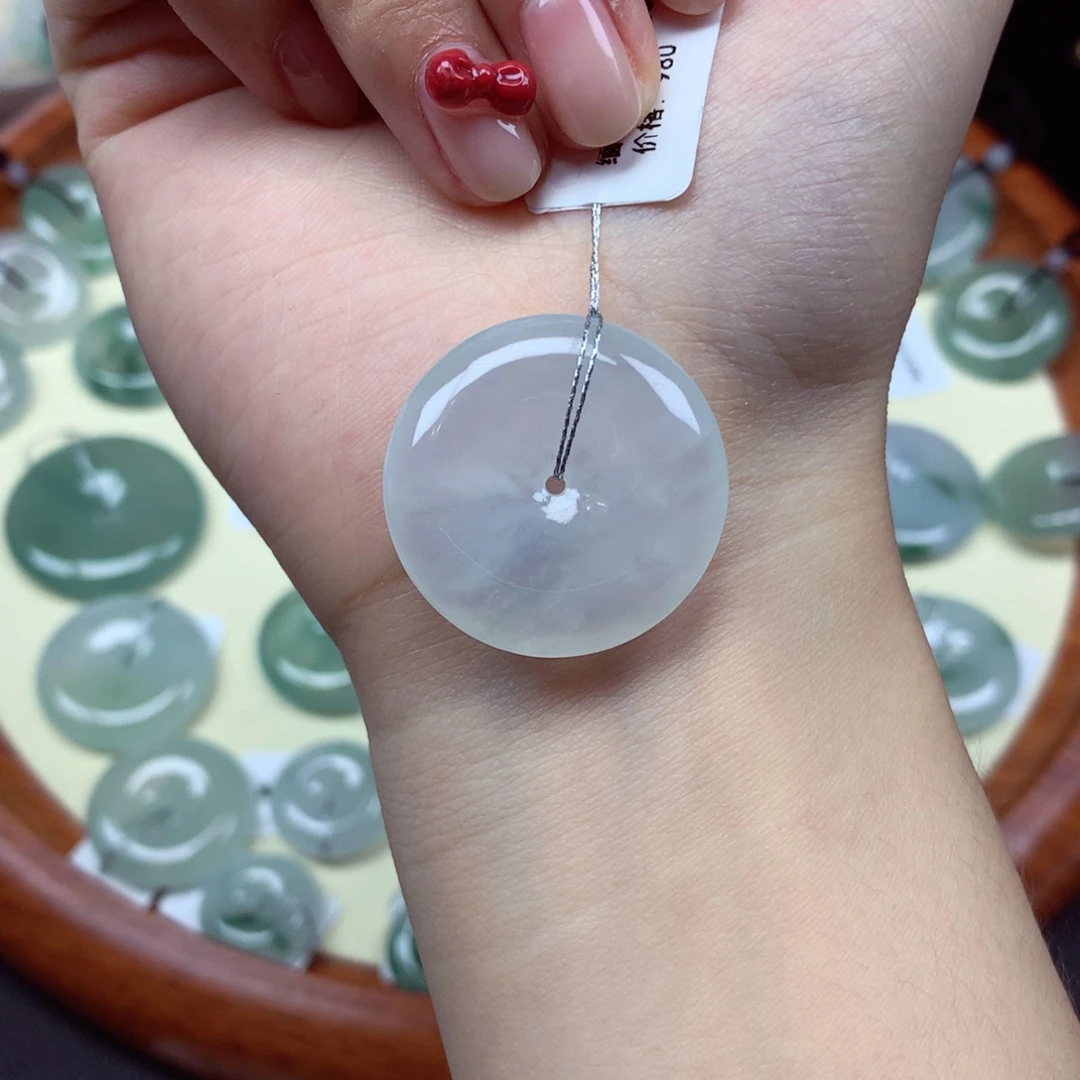 翡翠未镶嵌颈饰吊坠27.8/5.2mm