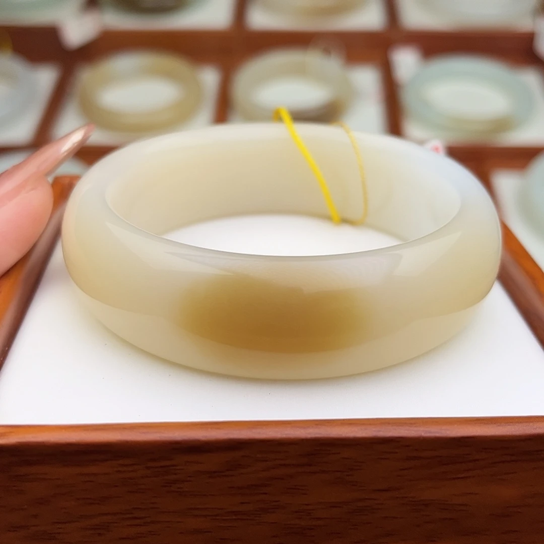 和田玉未镶嵌手镯59.2