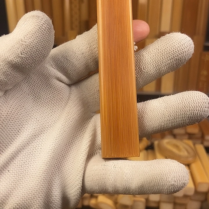 恶**哮实心玉竹手把件上上签