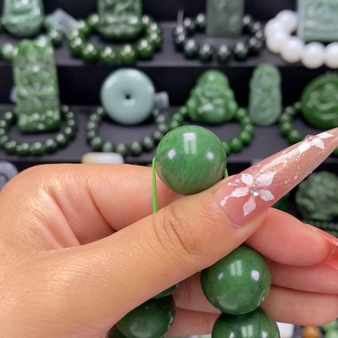 和田玉未镶嵌珠宝奇石