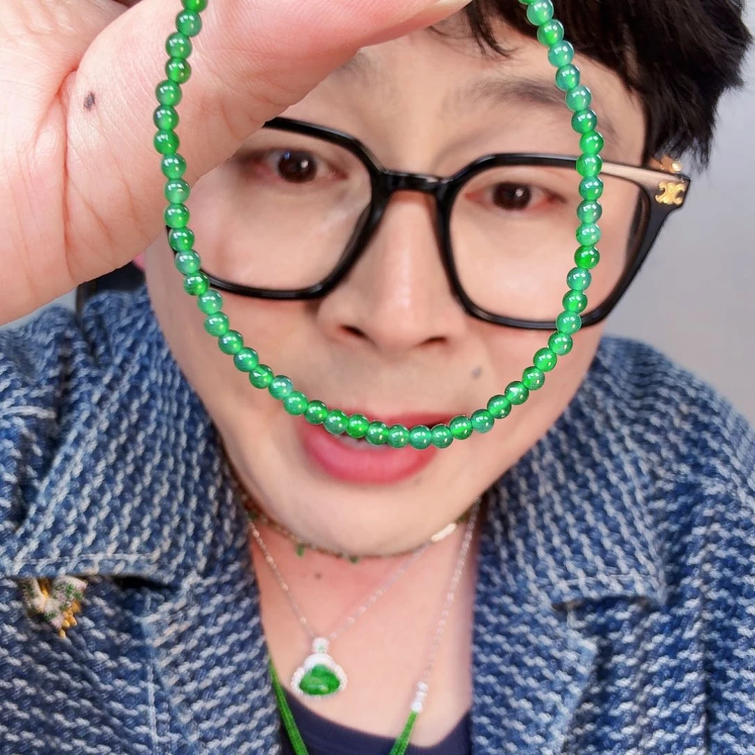 翡翠颈饰未镶嵌一个