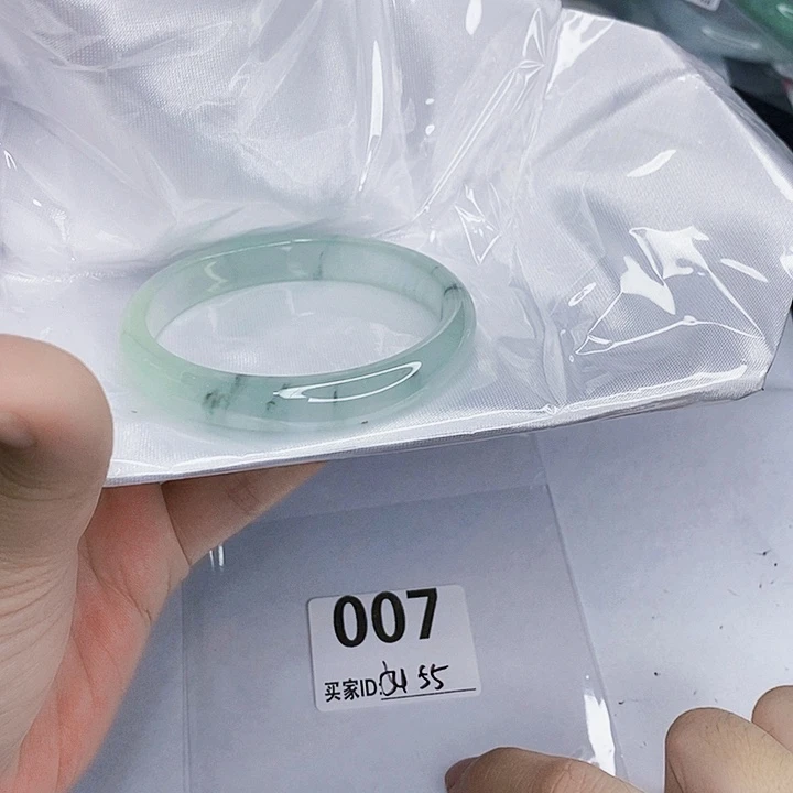 翡翠未镶嵌手镯一图一物实物为准