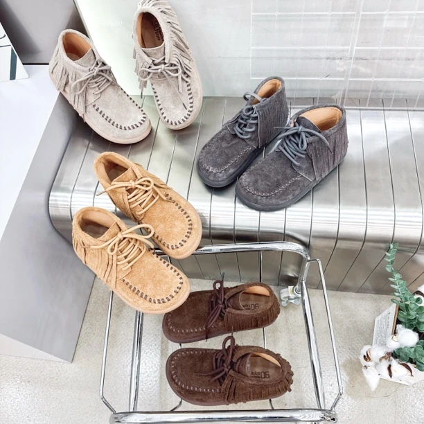 运动舒适圆头流苏系带短靴平跟冬季耐磨复古韩版百搭冬款高帮休闲