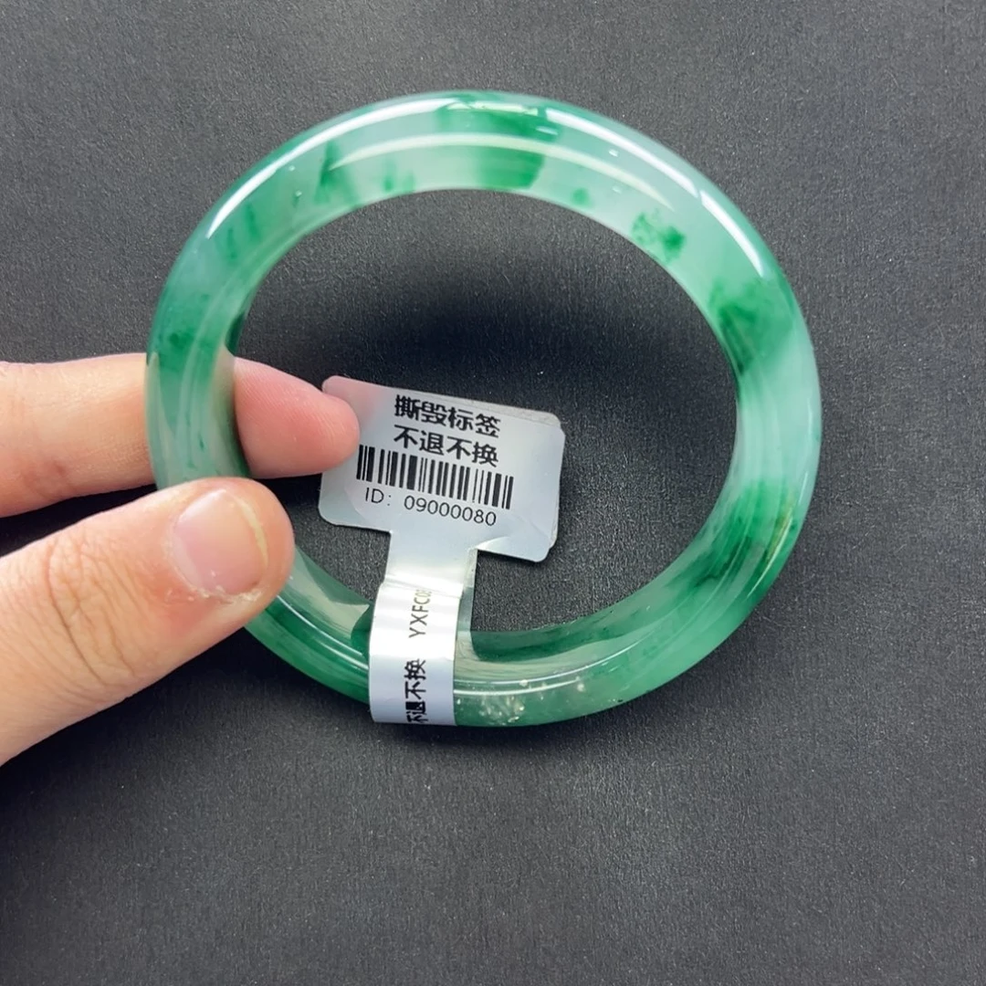 石英质玉未镶嵌手镯+小涵59.0