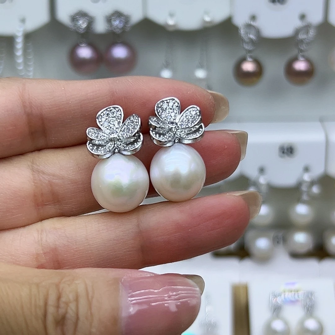 未镶嵌耳钉淡水珍珠