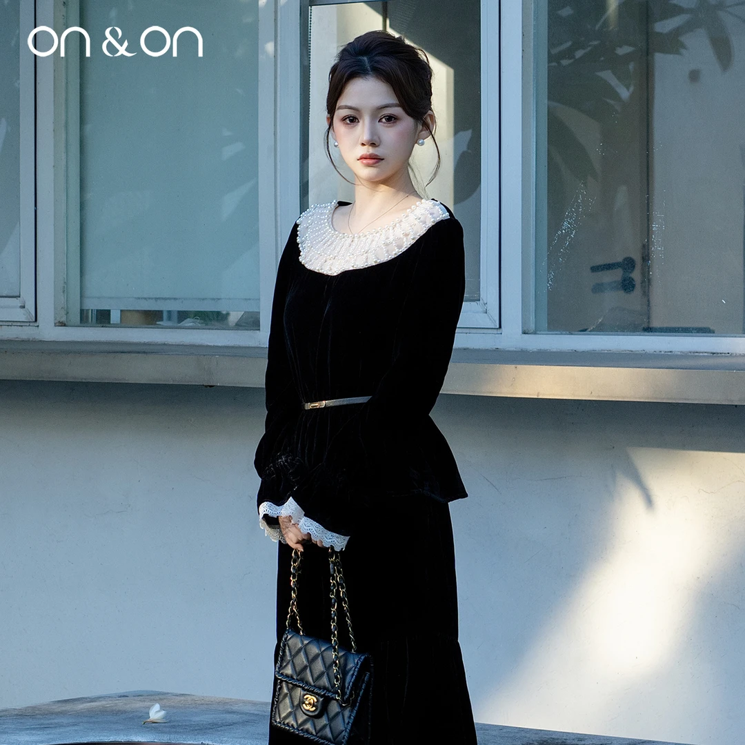 ON&ON/安乃安法式复古气质显瘦钉珠蕾丝丝绒上衣小衫NNAU4144201