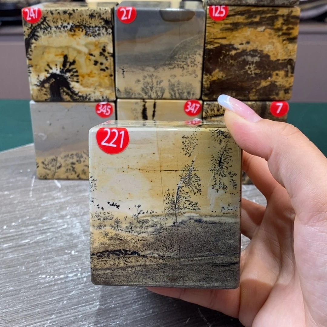 石材广西国画石草花石