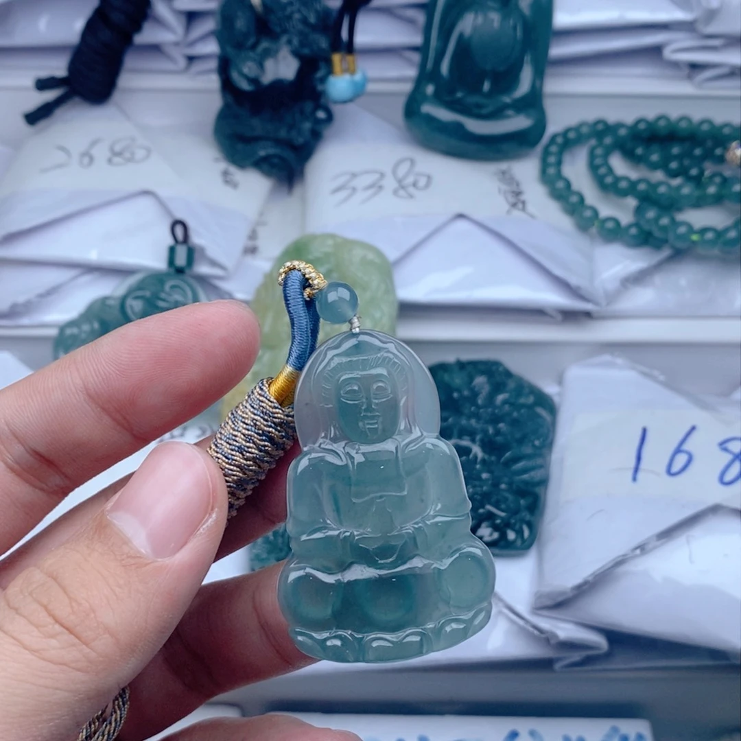 【闪购商品】颈饰未镶嵌翡翠